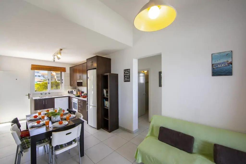 Green Bay Penthouse 2 Protaras Bagian luar foto
